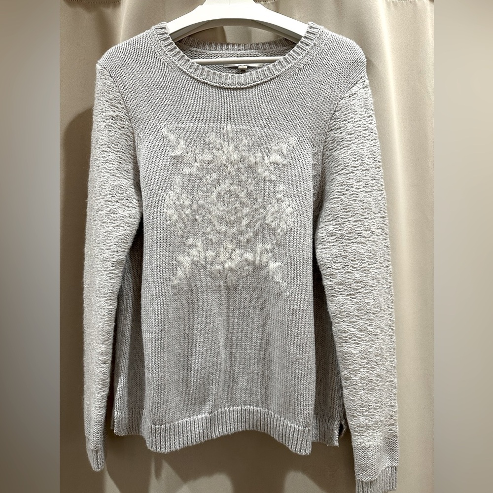 LOFT Snowflake Crewneck sweater / Grey and White / Large / gently worn